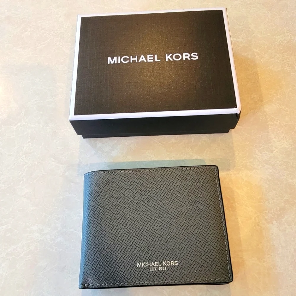 Men's Michael Kors Wallet, Gray